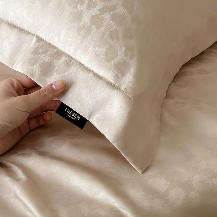 91家纺网 家纺一手货源 找家纺 丽笙被芯 2026春夏新款A类兰精天丝提花夏被夏凉被空调被（老款延续） 梵音