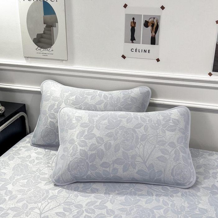 91家纺网 家纺一手货源 找家纺 倾慕 2026新款提花凉感凉席床笠款三件套系列 情意浓蓝床笠款