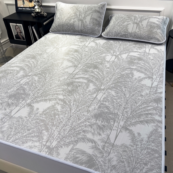 91家纺网 家纺一手货源 找家纺 倾慕 2026新款提花凉感凉席床笠款三件套系列 森林奇境灰床笠款