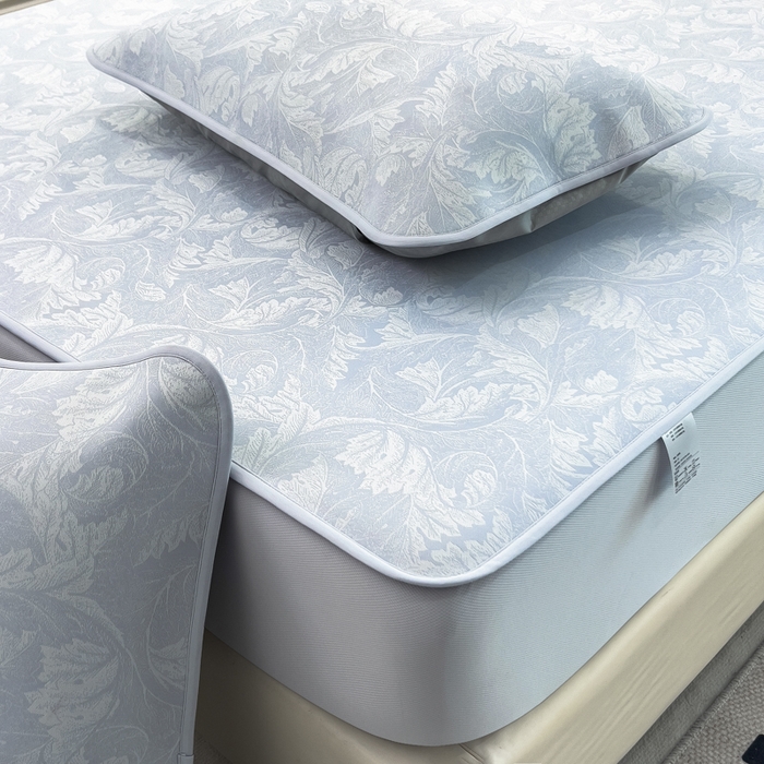 91家纺网 家纺一手货源 找家纺 倾慕 2026新款提花凉感凉席床笠款三件套系列 叶之恋蓝床笠款