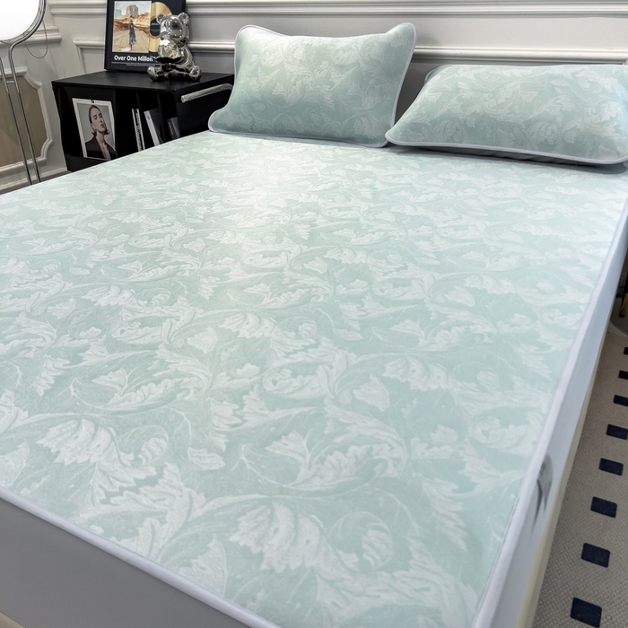 91家纺网 家纺一手货源 找家纺 倾慕 2026新款提花凉感凉席床笠款三件套系列 叶之恋绿床笠款