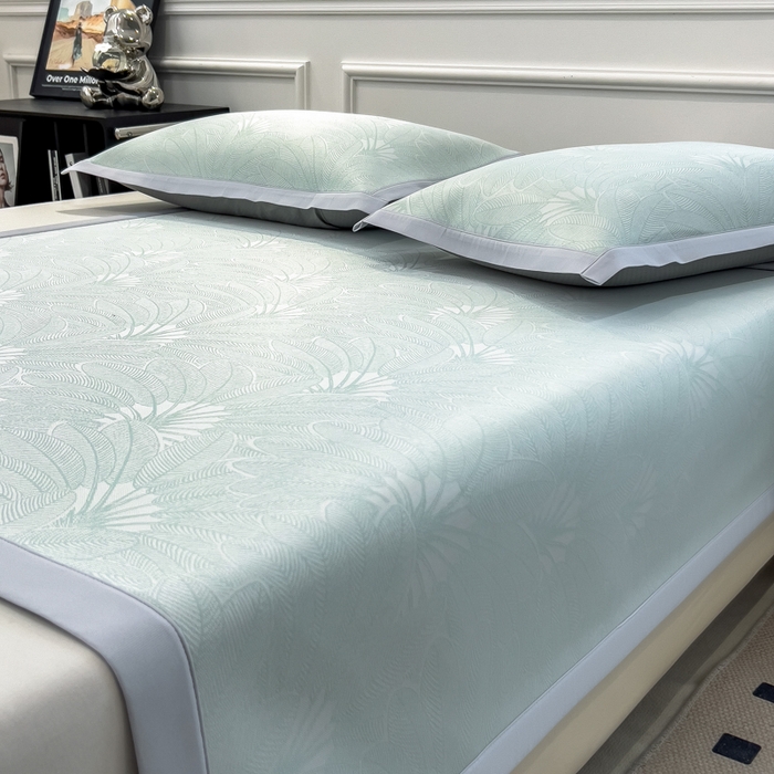 91家纺网 家纺一手货源 找家纺 倾慕 2026新款提花凉感凉席床席款三件套系列 清风雅韵绿床席款