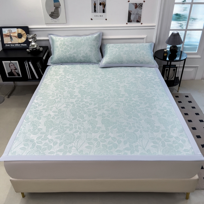 91家纺网 家纺一手货源 找家纺 倾慕 2026新款提花凉感凉席床席款三件套系列 情意浓绿床席款