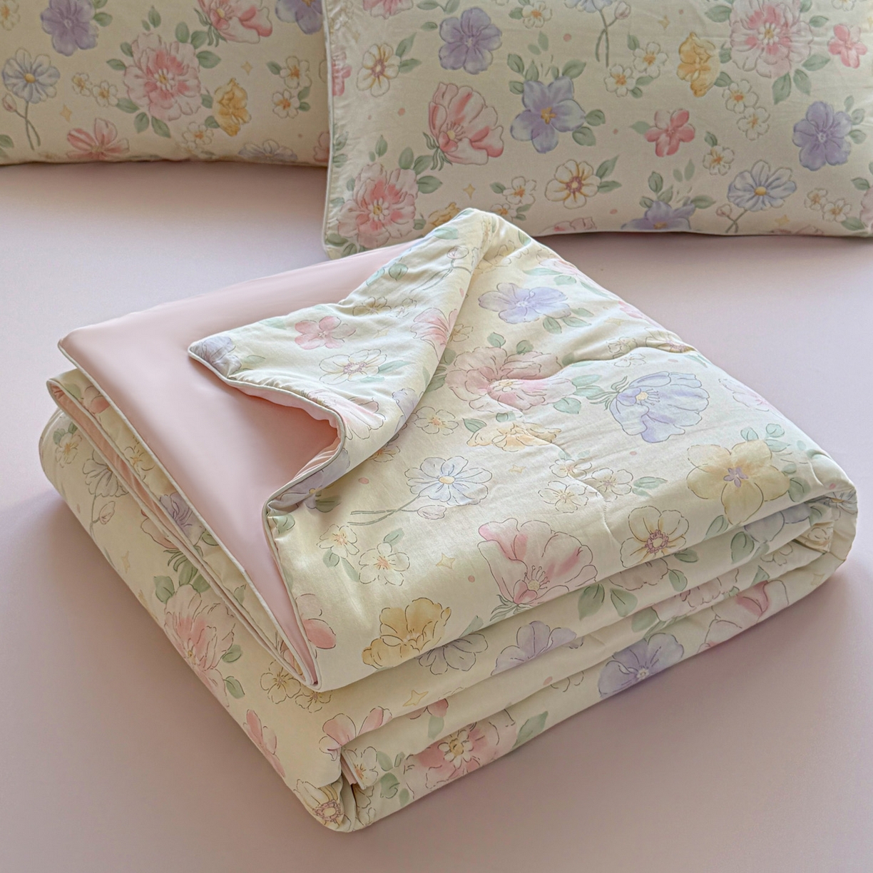 91家纺网 家纺一手货源 找家纺 （总）万盛家纺 2025新款全棉喷气133*72刺绣花卡通纯棉四件套