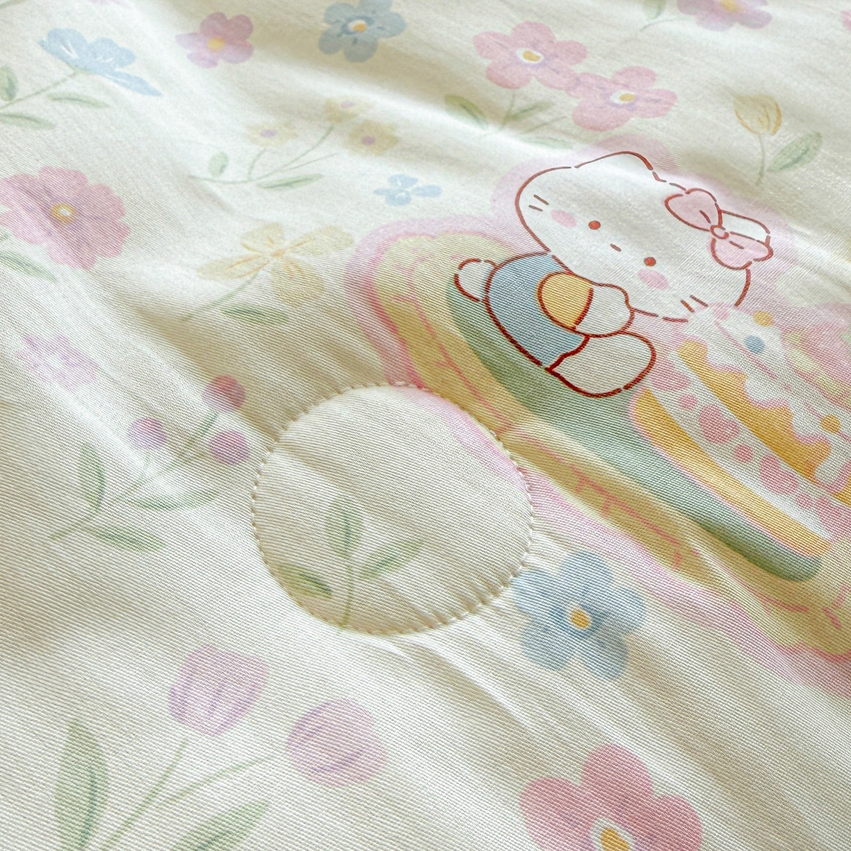 91家纺网 家纺一手货源 找家纺 万盛家纺 2026新款全棉锦氨凉感夏被夏凉被空调被 凯蒂甜品会