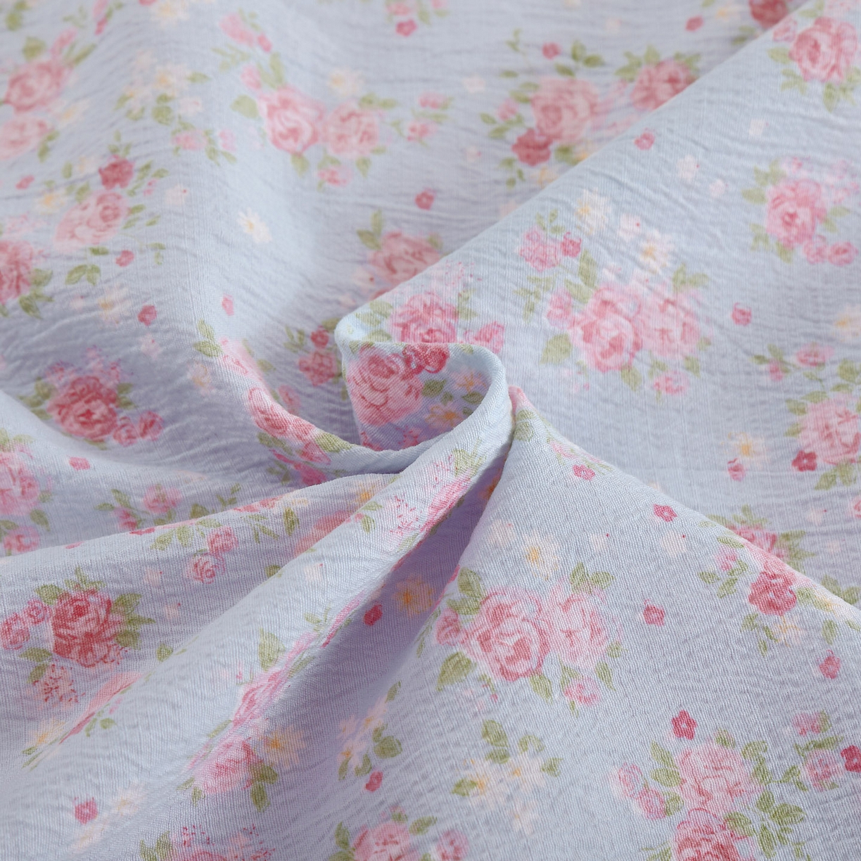 91家纺网 家纺一手货源 找家纺 三悦四季 2026春夏新款小清新云感皱皱纱四件套 梨花小院