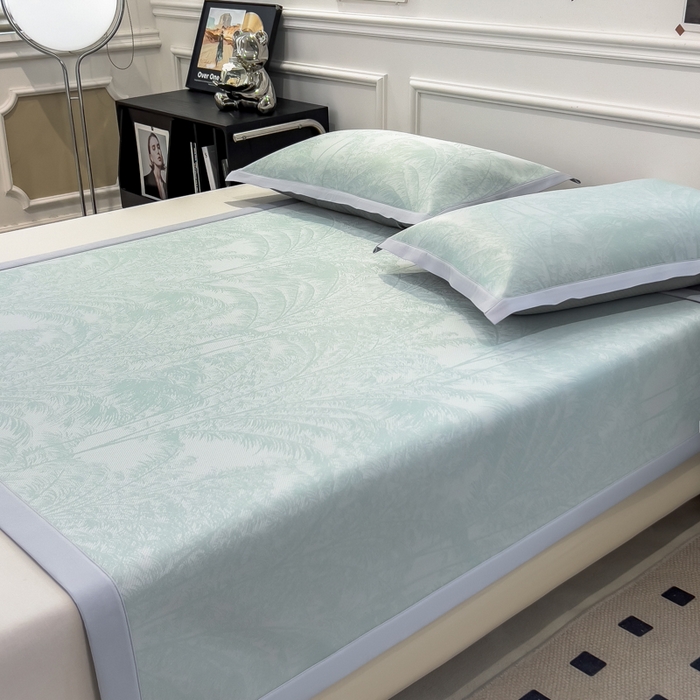 91家纺网 家纺一手货源 找家纺 倾慕 2026新款提花凉感凉席床席款三件套系列 森林奇境绿床席款