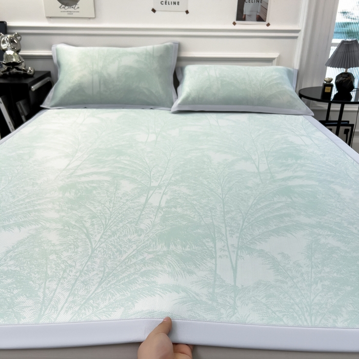 91家纺网 家纺一手货源 找家纺 倾慕 2026新款提花凉感凉席床席款三件套系列 森林奇境绿床席款