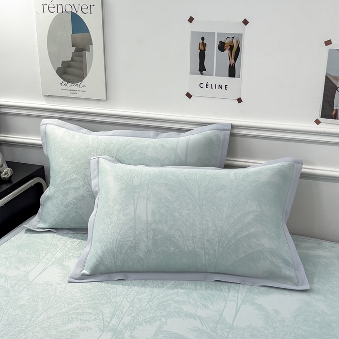 91家纺网 家纺一手货源 找家纺 倾慕 2026新款提花凉感凉席床席款三件套系列 森林奇境绿床席款