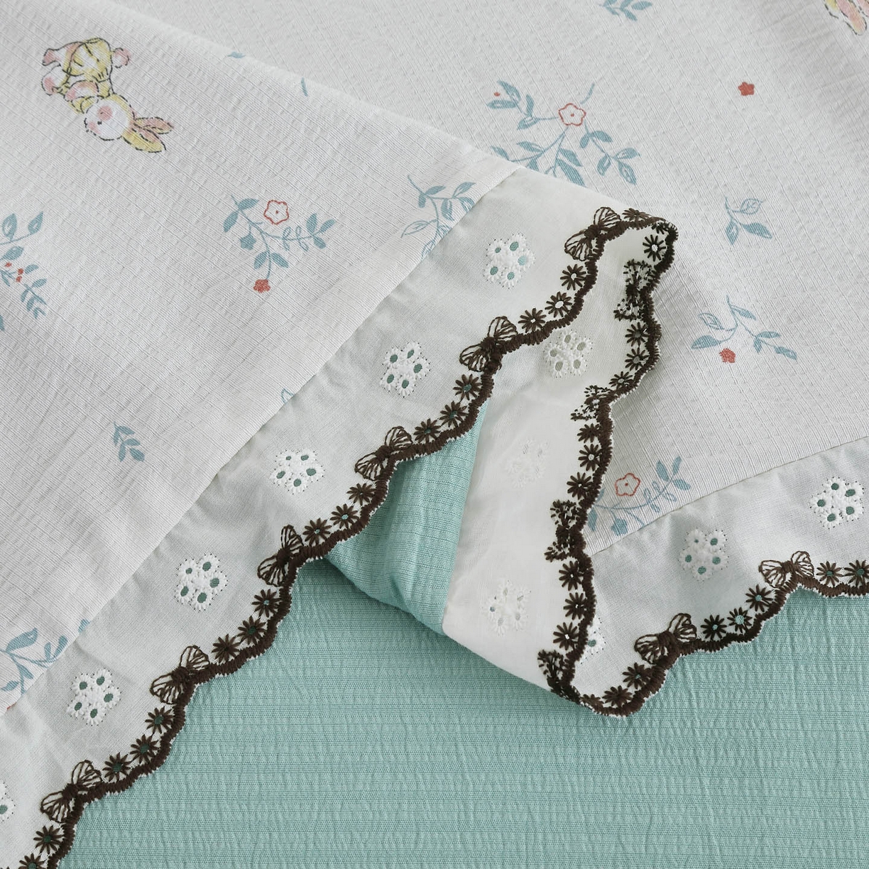 91家纺网 家纺一手货源 找家纺 三悦四季 2026春夏新款小清新云感皱皱纱四件套 青蓝小兔