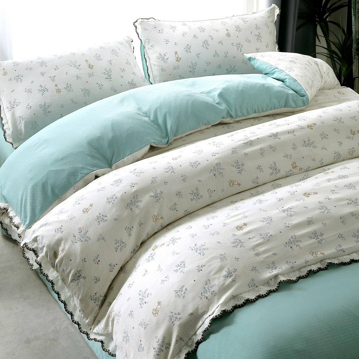 91家纺网 家纺一手货源 找家纺 三悦四季 2026春夏新款小清新云感皱皱纱四件套 青蓝小兔