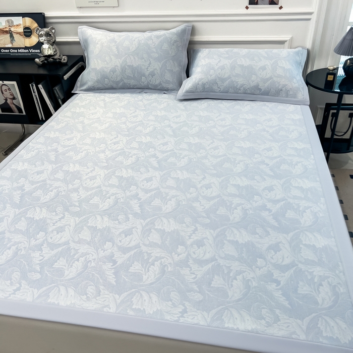 91家纺网 家纺一手货源 找家纺 倾慕 2026新款提花凉感凉席床席款三件套系列 叶之恋蓝床席款