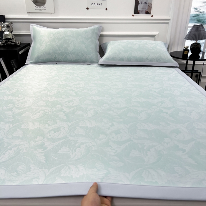 91家纺网 家纺一手货源 找家纺 倾慕 2026新款提花凉感凉席床席款三件套系列 叶之恋绿床席款