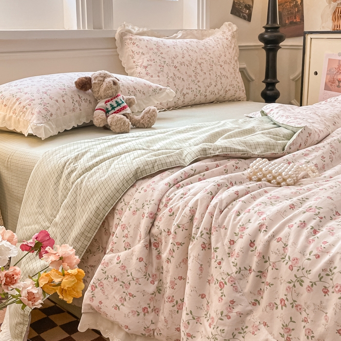 91家纺网 家纺一手货源 找家纺 老帅的工厂店 2026新款A类古棉花边抗菌夏被 粉蔷织