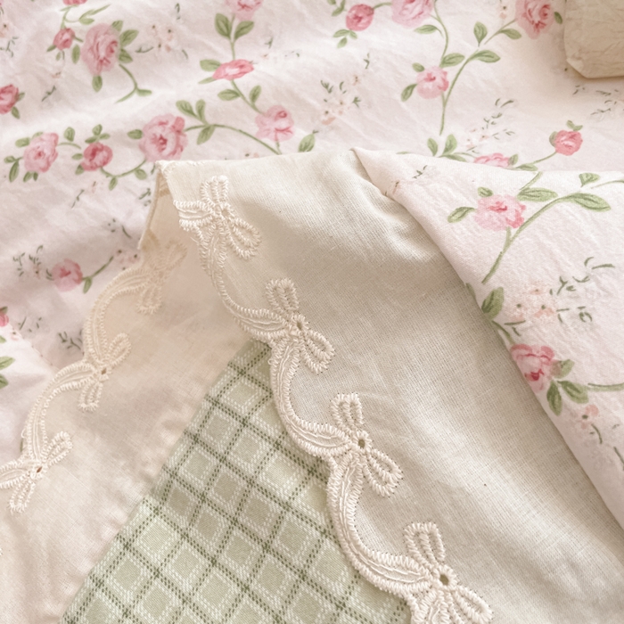 91家纺网 家纺一手货源 找家纺 老帅的工厂店 2026新款A类古棉花边抗菌夏被 粉蔷织