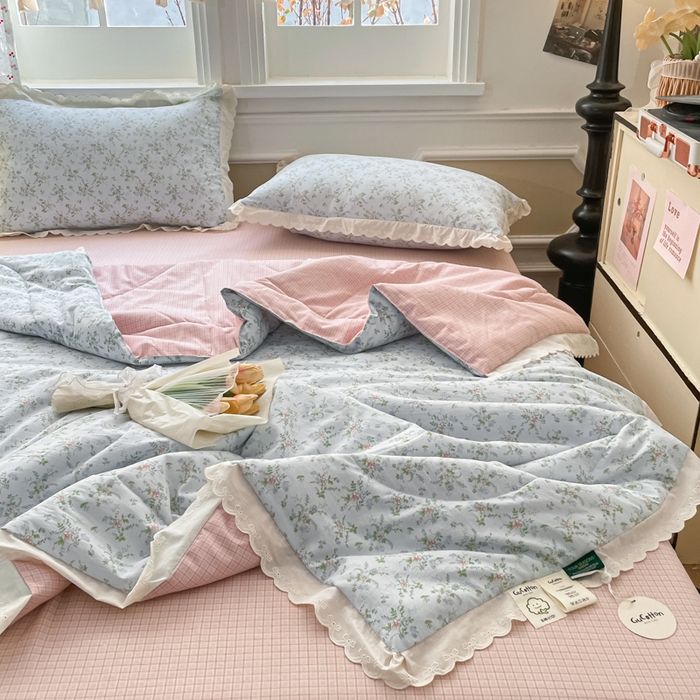 91家纺网 家纺一手货源 找家纺 老帅的工厂店 2026新款A类古棉花边抗菌夏被 花影