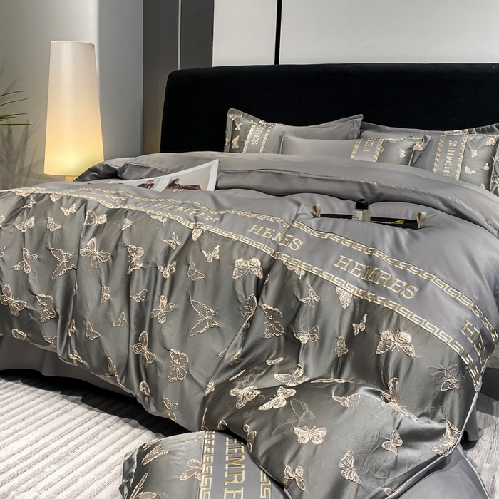 91家纺网 家纺一手货源 找家纺 （总）子曰 2026新款浮雕水洗真丝四件套