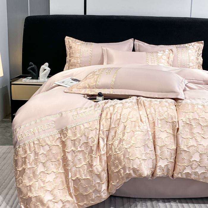 91家纺网 家纺一手货源 找家纺 子曰 2026新款浮雕水洗真丝四件套 花开朵朵-粉