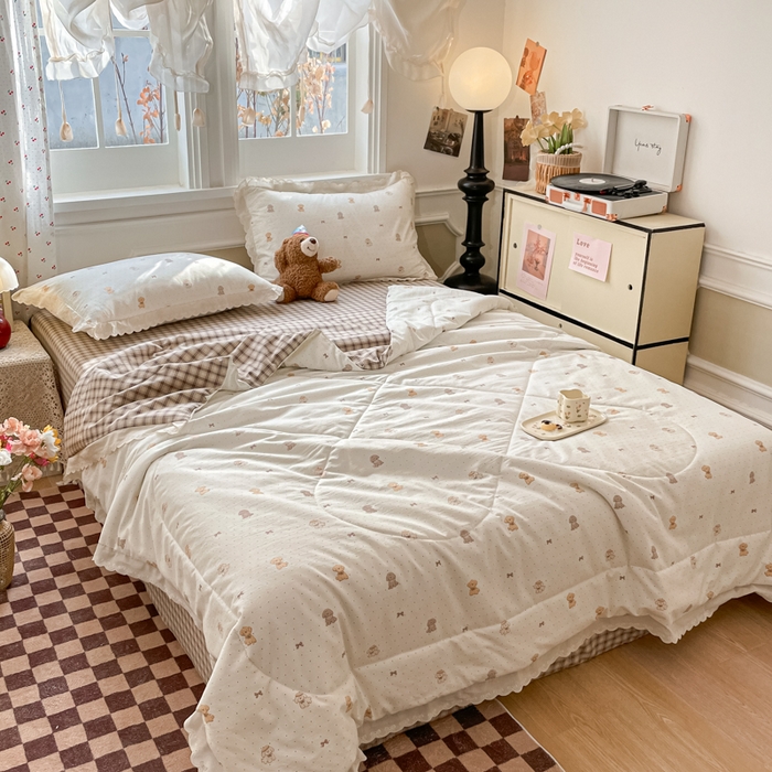 91家纺网 家纺一手货源 找家纺 老帅的工厂店 2026新款A类古棉花边抗菌夏被 奶咖犬格