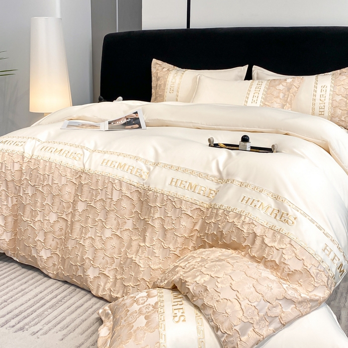 91家纺网 家纺一手货源 找家纺 子曰 2026新款浮雕水洗真丝四件套 花开朵朵-米白