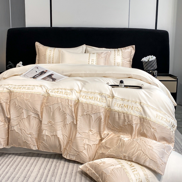 91家纺网 家纺一手货源 找家纺 子曰 2026新款浮雕水洗真丝四件套 花语-米白