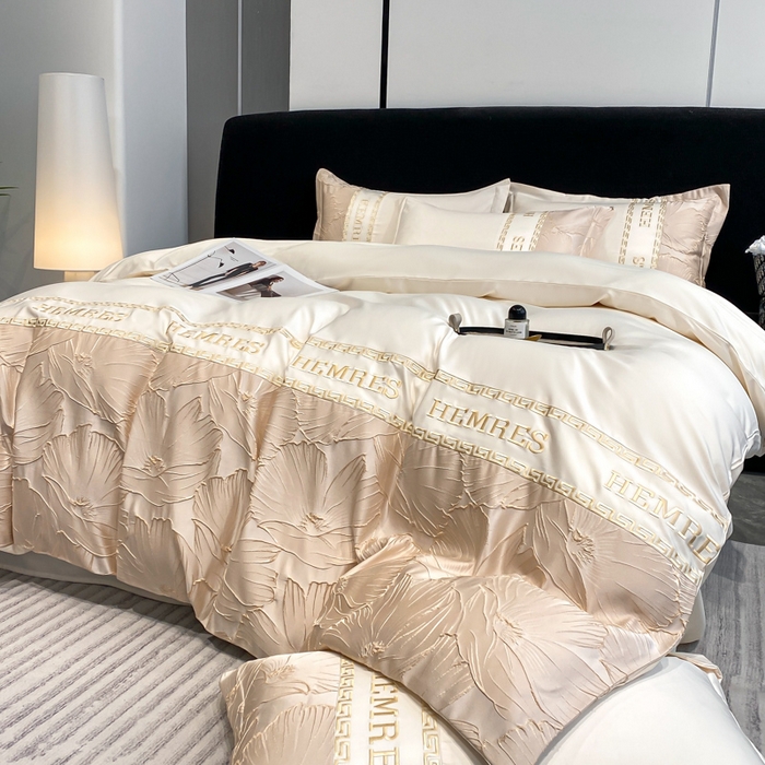 91家纺网 家纺一手货源 找家纺 子曰 2026新款浮雕水洗真丝四件套 花语-米白