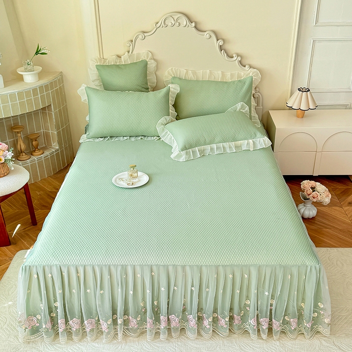 91家纺网 家纺一手货源 找家纺 后庭寝室 2026新款豆豆凉席夏被空调被四件套 完美恋人-嫩绿