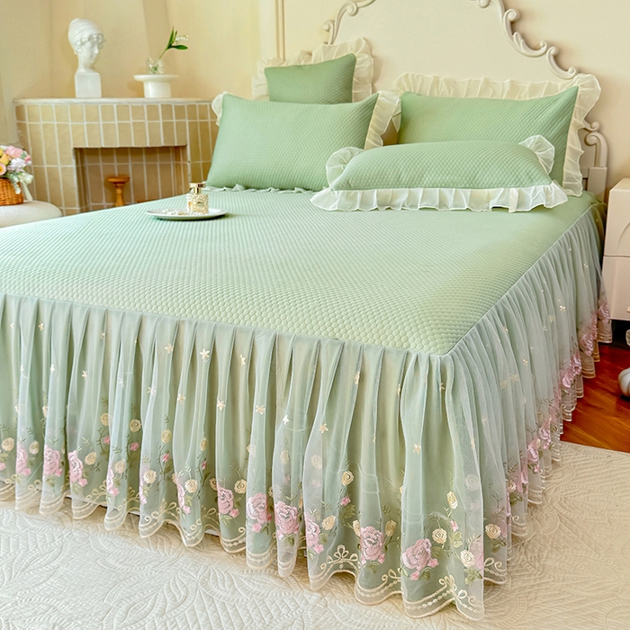 91家纺网 家纺一手货源 找家纺 后庭寝室 2026新款豆豆凉席夏被空调被四件套 完美恋人-嫩绿