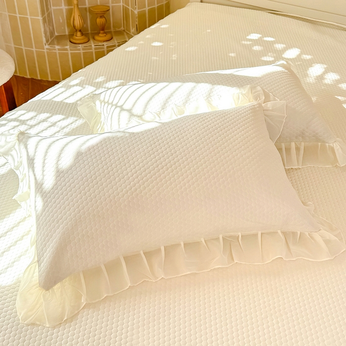 91家纺网 家纺一手货源 找家纺 后庭寝室 2026新款豆豆凉席夏被空调被四件套 完美恋人-米色