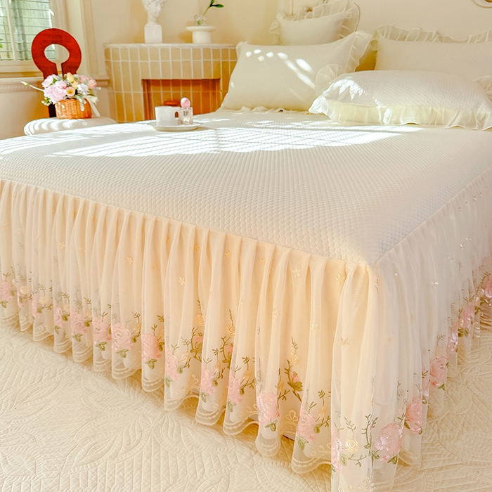 91家纺网 家纺一手货源 找家纺 后庭寝室 2026新款豆豆凉席夏被空调被四件套 完美恋人-米色