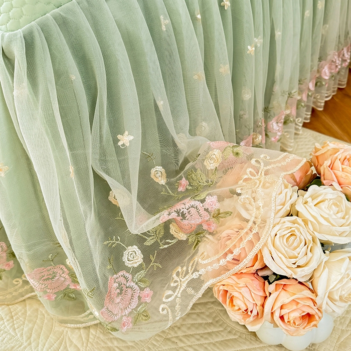 91家纺网 家纺一手货源 找家纺 后庭寝室 2026新款豆豆凉席夏被空调被四件套 完美恋人-嫩绿