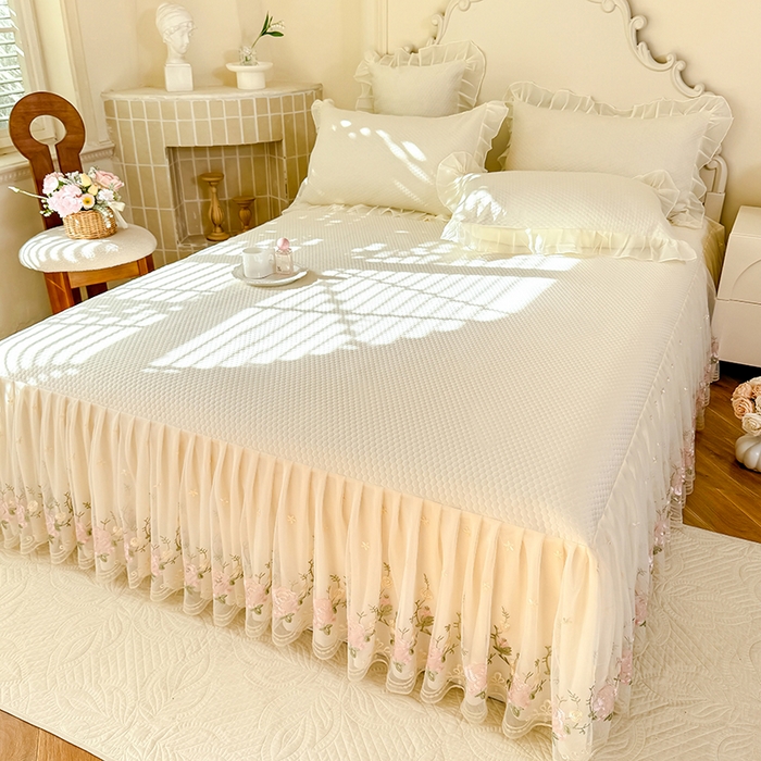 91家纺网 家纺一手货源 找家纺 后庭寝室 2026新款豆豆凉席夏被空调被四件套 完美恋人-米色