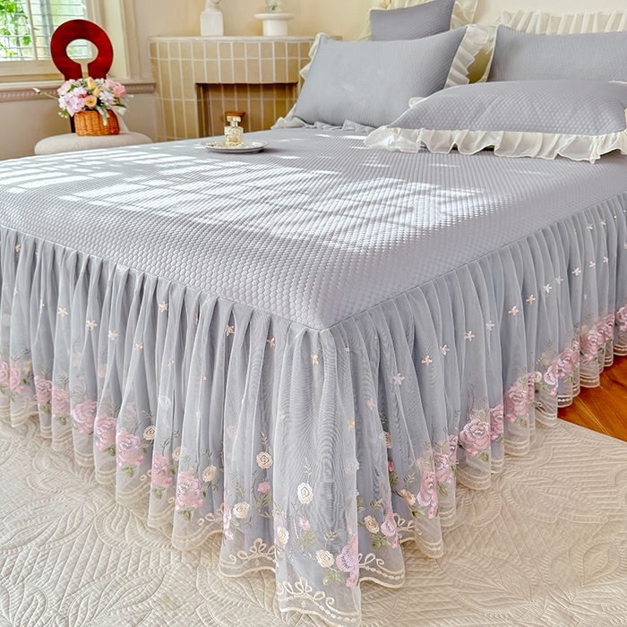 91家纺网 家纺一手货源 找家纺 后庭寝室 2026新款豆豆凉席夏被空调被四件套 完美恋人-浅灰