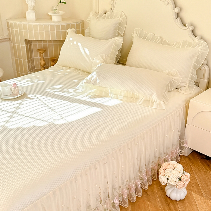 91家纺网 家纺一手货源 找家纺 后庭寝室 2026新款豆豆凉席夏被空调被四件套 完美恋人-米色