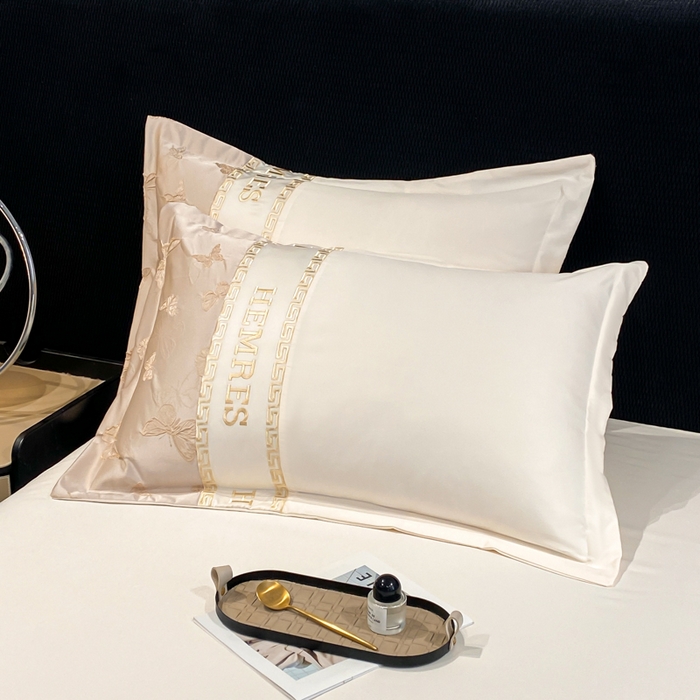 91家纺网 家纺一手货源 找家纺 子曰 2026新款浮雕水洗真丝四件套 醉蝴蝶-米白