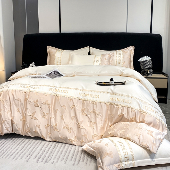 91家纺网 家纺一手货源 找家纺 子曰 2026新款浮雕水洗真丝四件套 醉蝴蝶-米白