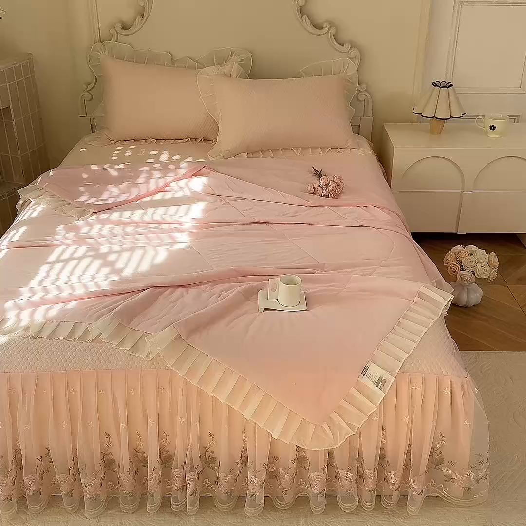 91家纺网 家纺一手货源 找家纺 后庭寝室 2026新款豆豆凉席夏被空调被四件套 完美恋人-嫩玉