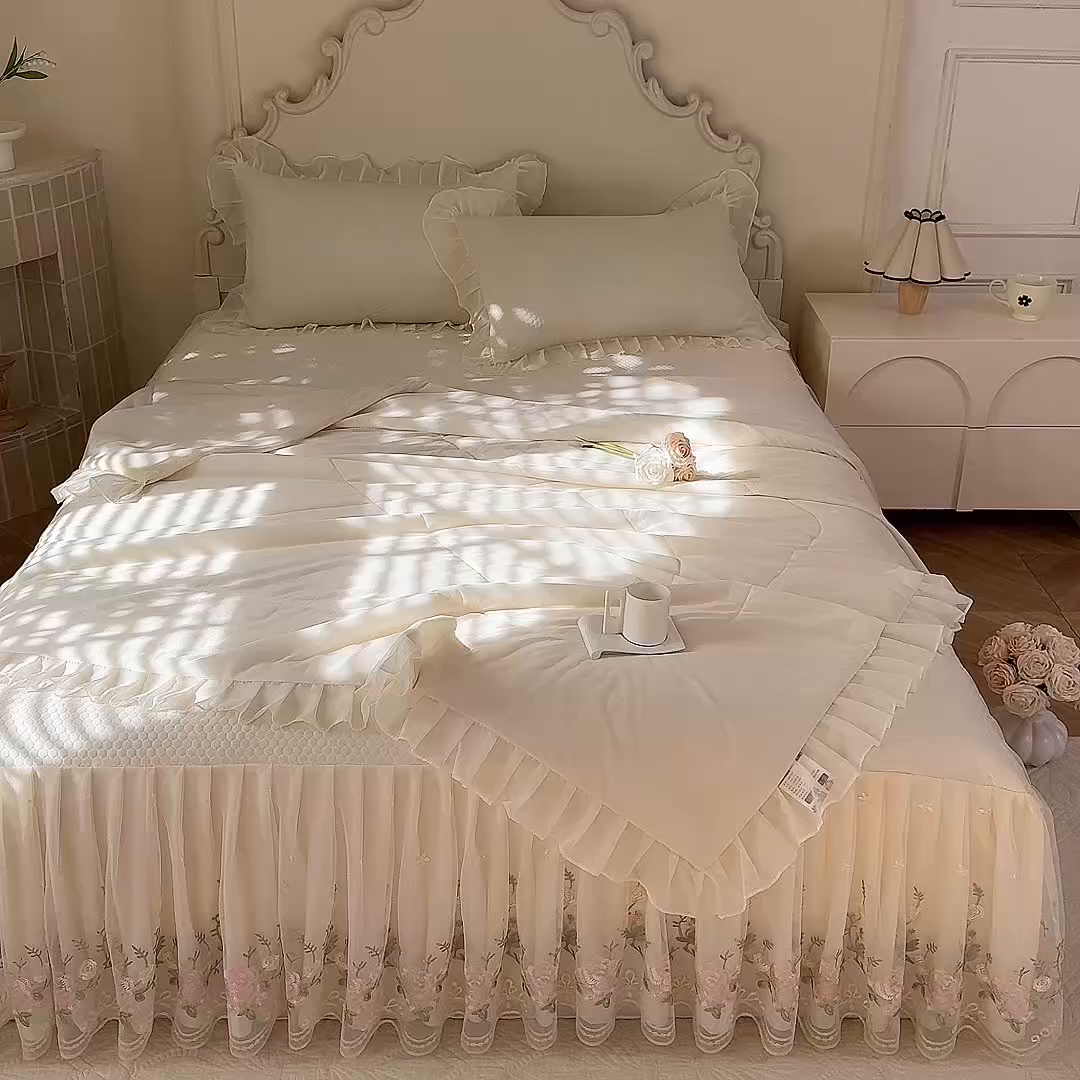 91家纺网 家纺一手货源 找家纺 后庭寝室 2026新款豆豆凉席夏被空调被四件套 完美恋人-米色