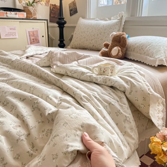 91家纺网 家纺一手货源 找家纺 老帅的工厂店 2026新款A类古棉花边抗菌夏被 兔盯花语