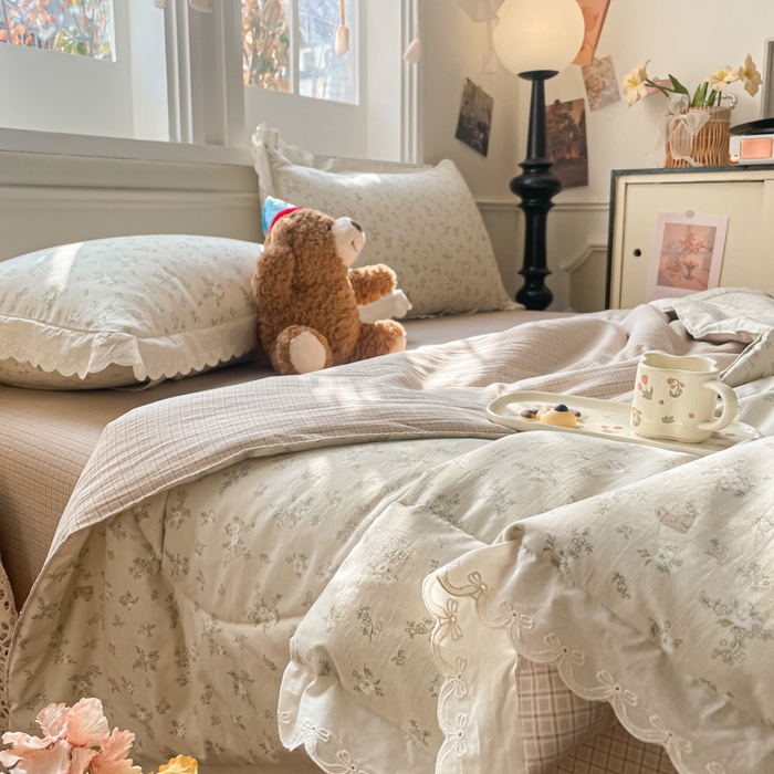 91家纺网 家纺一手货源 找家纺 老帅的工厂店 2026新款A类古棉花边抗菌夏被 兔盯花语