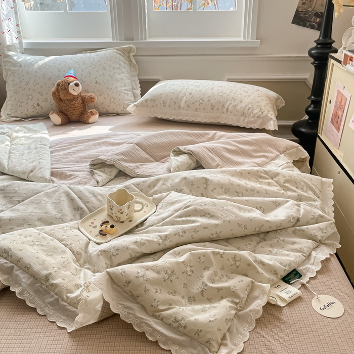 91家纺网 家纺一手货源 找家纺 老帅的工厂店 2026新款A类古棉花边抗菌夏被 兔盯花语