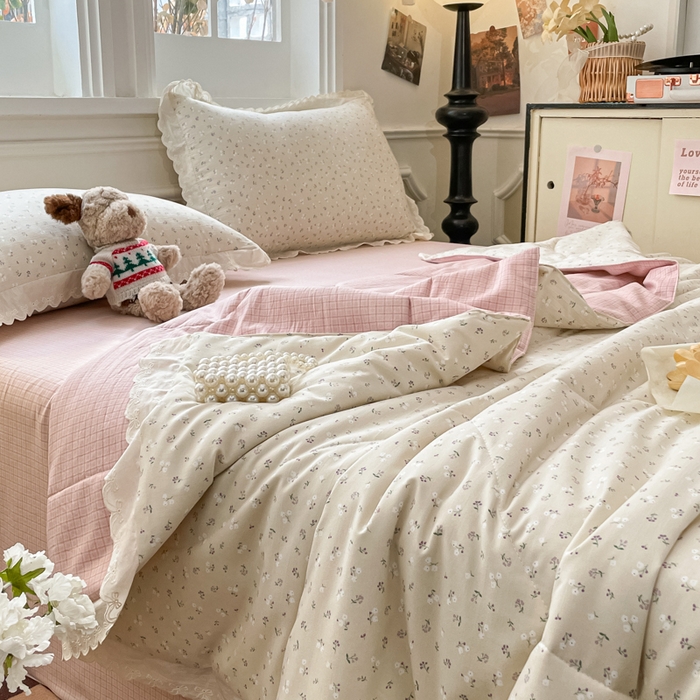 91家纺网 家纺一手货源 找家纺 老帅的工厂店 2026新款A类古棉花边抗菌夏被 杏棠