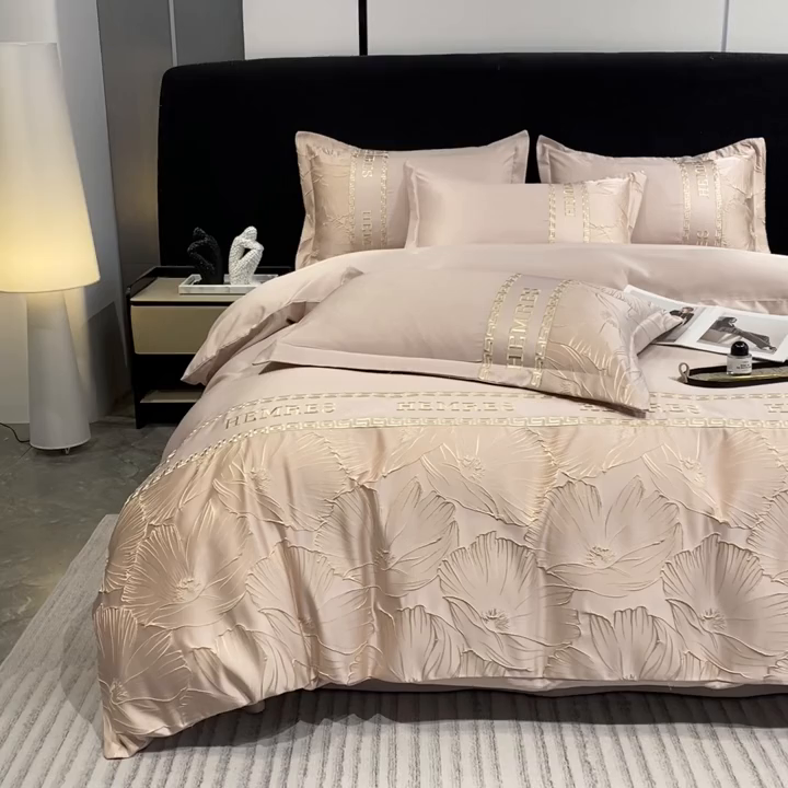 91家纺网 家纺一手货源 找家纺 子曰 2026新款浮雕水洗真丝四件套 花语-粉