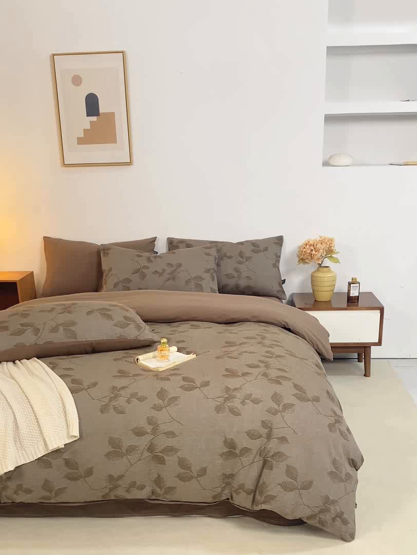 91家纺网 家纺一手货源 找家纺 恋人优选 2026新款樱花叶全棉纯棉提花四件套 樱花叶-咖