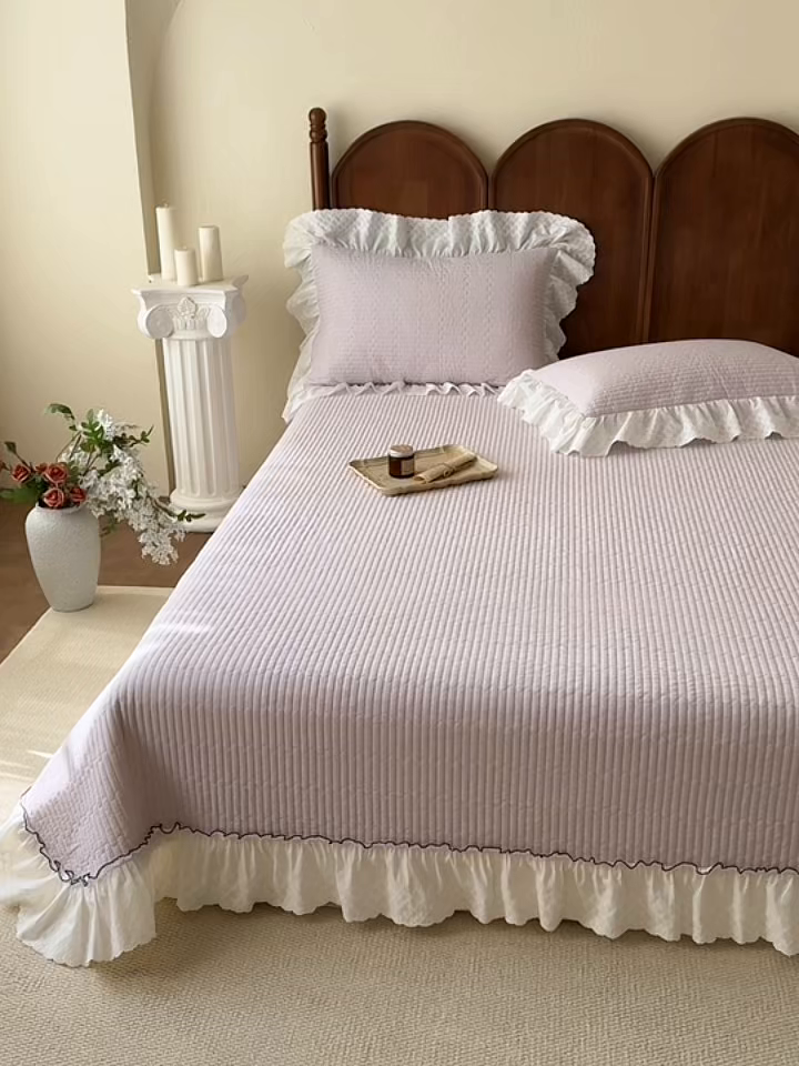 91家纺网 家纺一手货源 找家纺 沐辰 2026新款A类色织水洗棉花边款床盖 小泡芙-紫