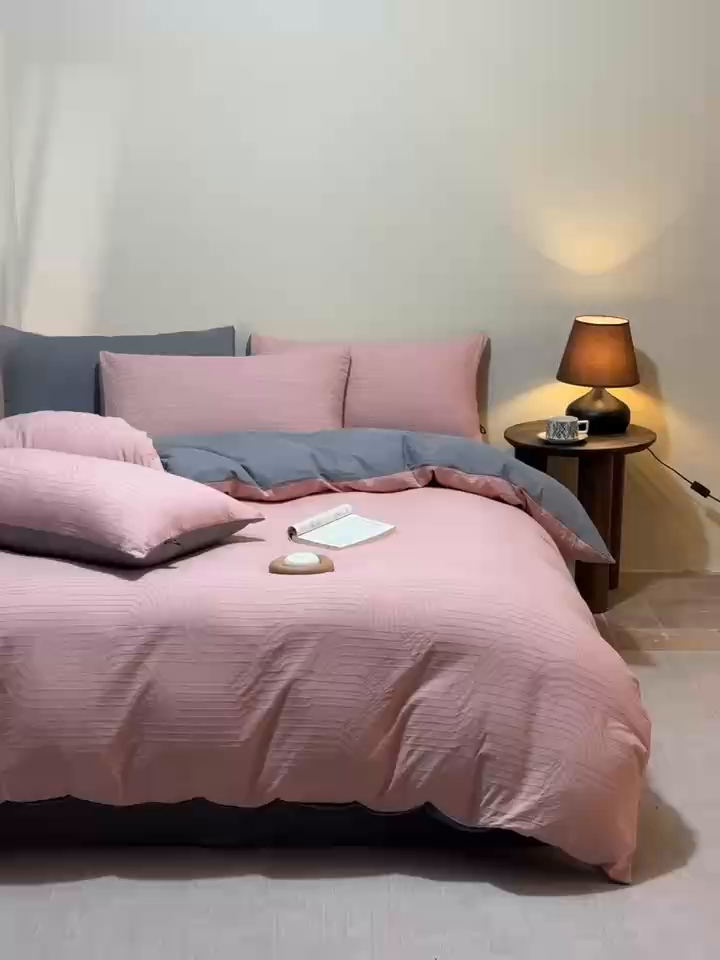 91家纺网 家纺一手货源 找家纺 恋人优选 2026新款浮光全棉纯棉提花四件套 浮光粉