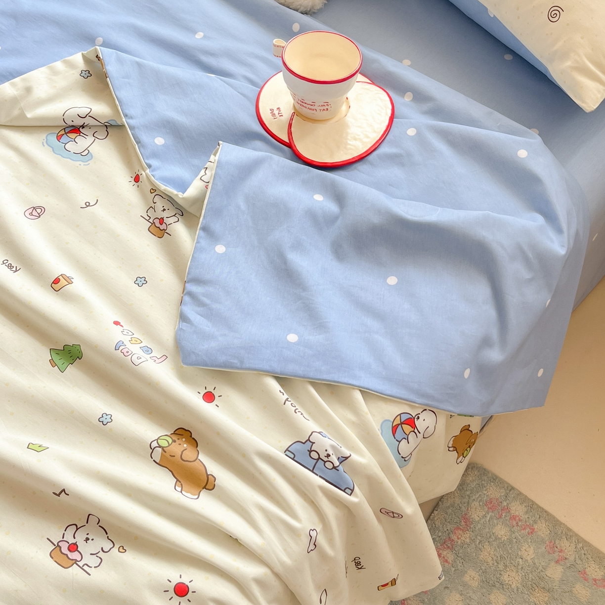91家纺网 家纺一手货源 找家纺 博雅 2026春夏新款卡通全棉夏被夏凉被空调被四件套 快乐汪星人
