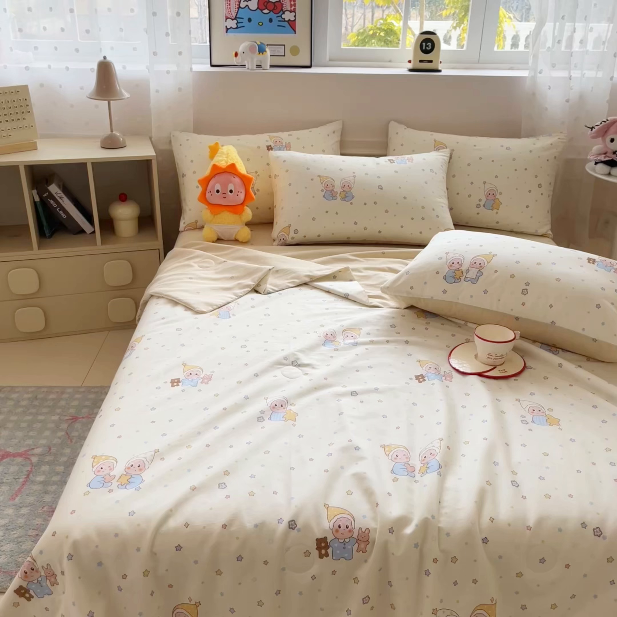91家纺网 家纺一手货源 找家纺 博雅 2026春夏新款卡通全棉夏被夏凉被空调被四件套 可爱玩伴星星人