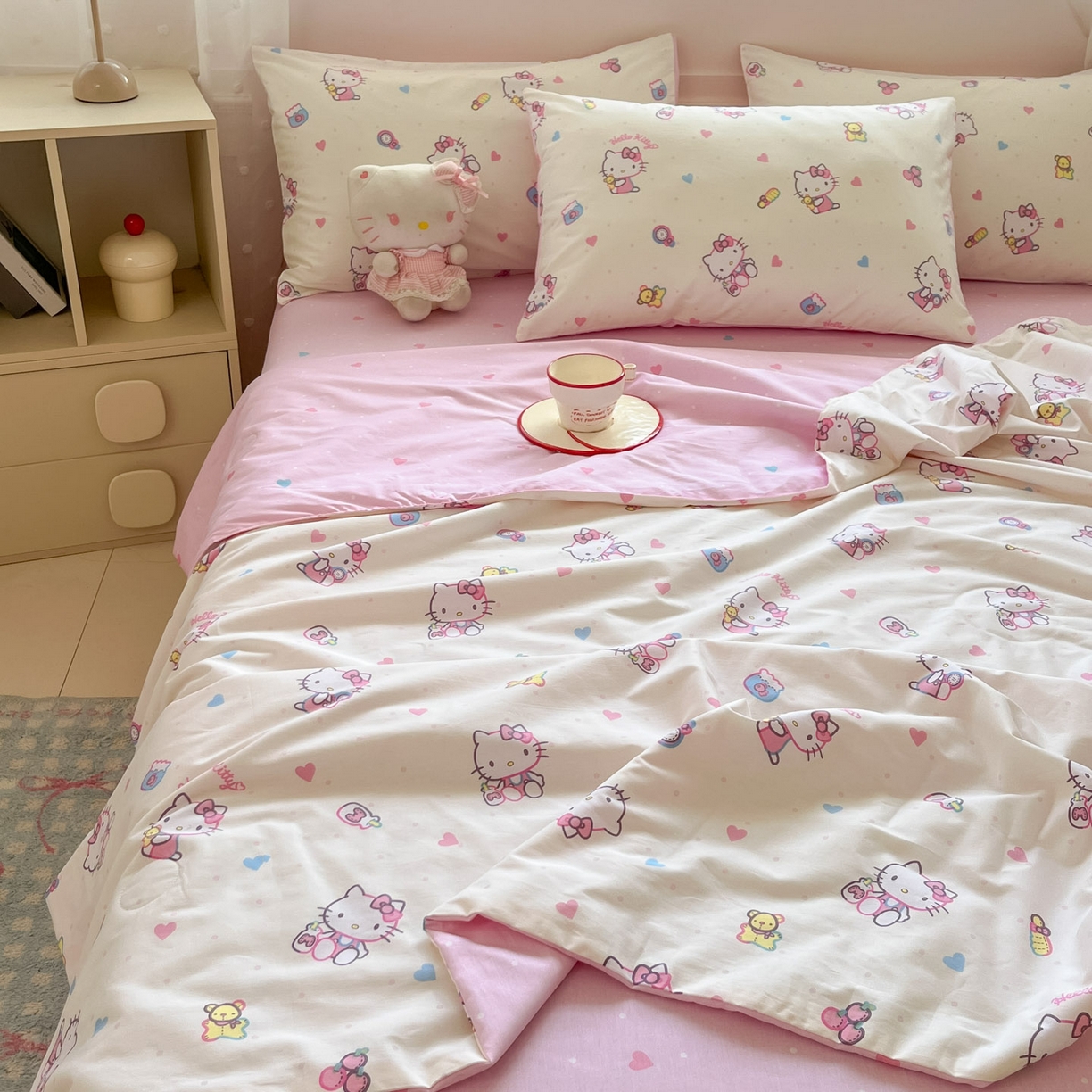 91家纺网 家纺一手货源 找家纺 博雅 2026春夏新款三丽鸥全棉夏被夏凉被空调被四件套 爱心点点kt