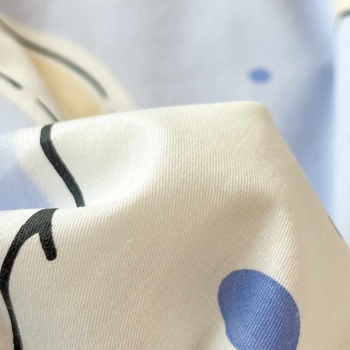 91家纺网 家纺一手货源 找家纺 博雅 2026春夏新款三丽鸥全棉夏被夏凉被空调被四件套 点点玉桂狗